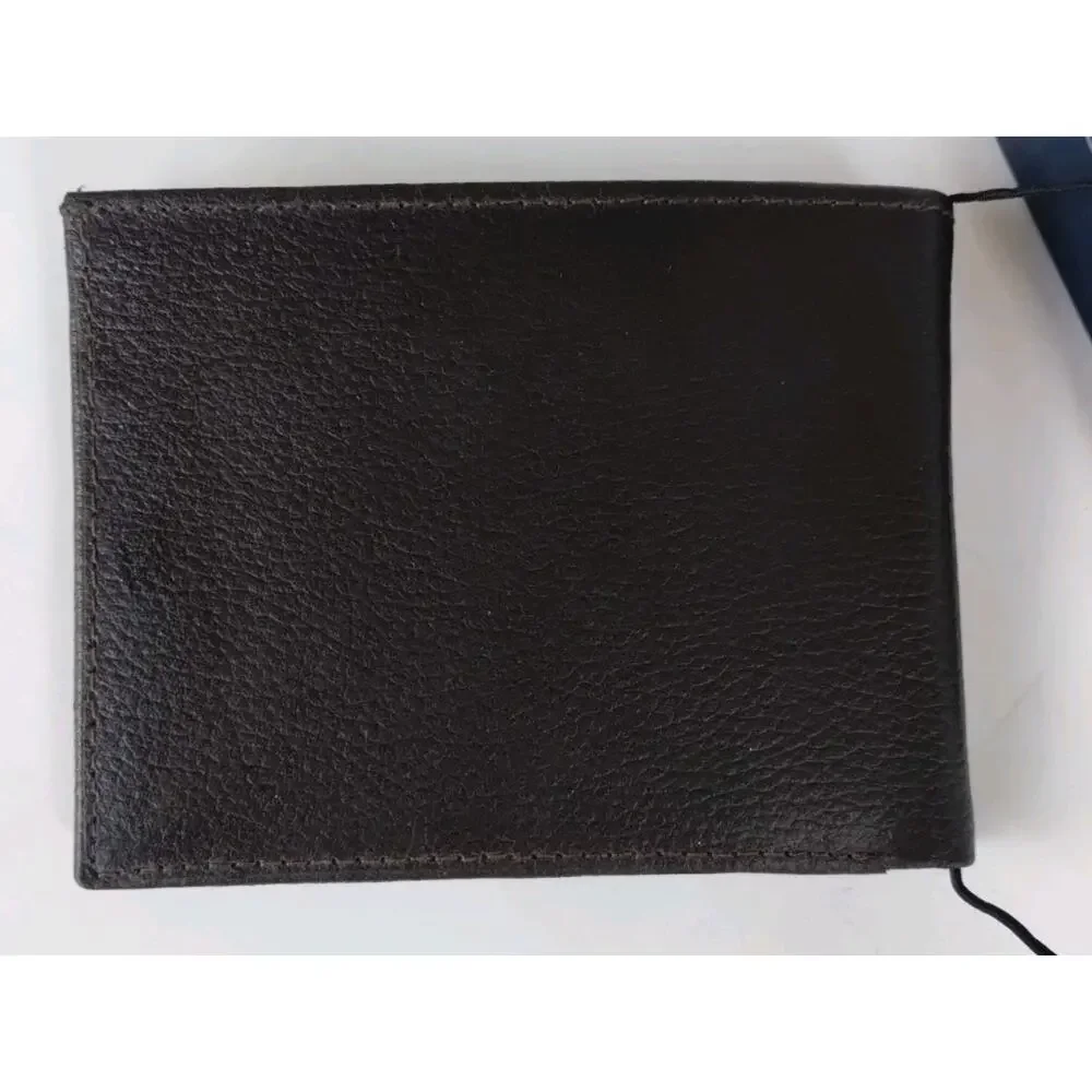 Puritan New In Box Genuine Leather BROWN Bi-fold Classic Minimalist Wallet